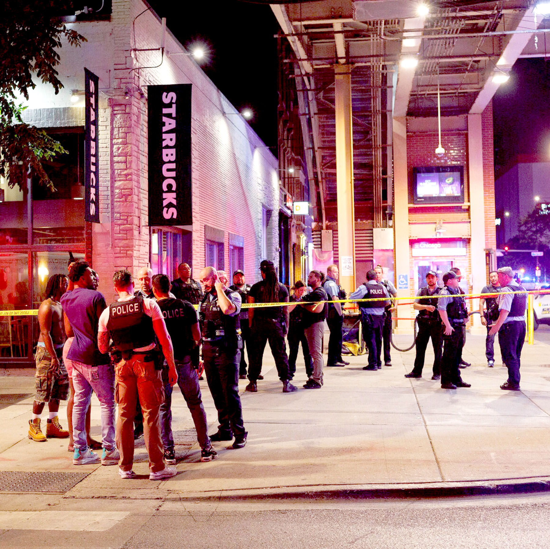 USA: Shooting outside Chicago nightclub; 4 dead, 14 injured